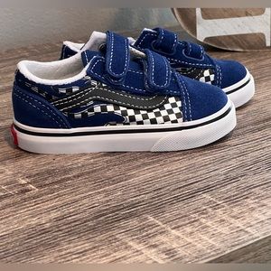 Brand New Toddler Old School Vans